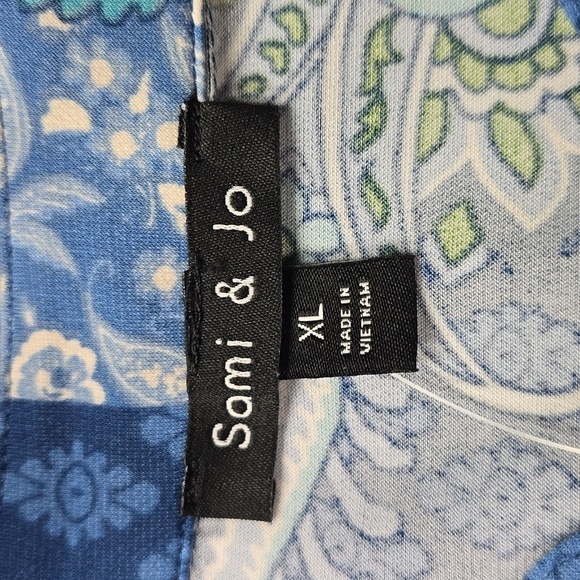 Blue Paisley Print Top | Sami & Jo | X Large - Picture 9 of 11